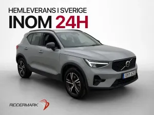 Volvo XC40 2025