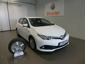 Toyota Auris 2016