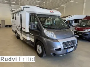 Adria coral supreme 670 sl *alde*långbäddar* 2014