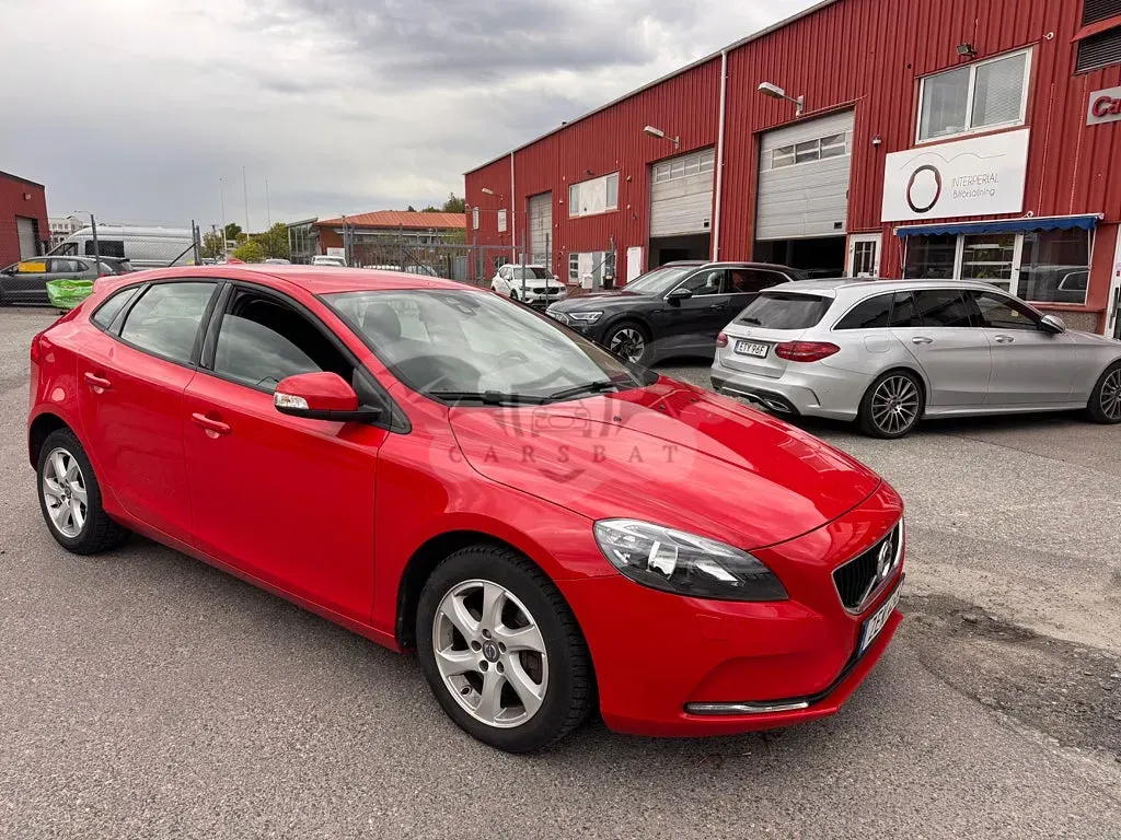 Volvo V40 2018