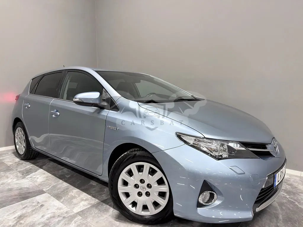Toyota Auris 2014