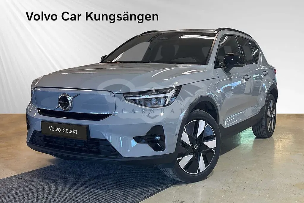 Volvo EX40 2026