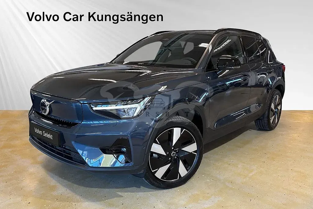Volvo EX40 2026