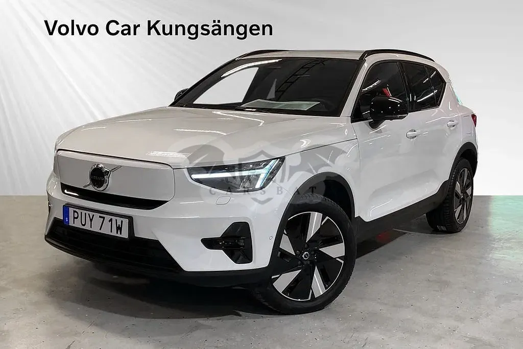 Volvo EX40 2026