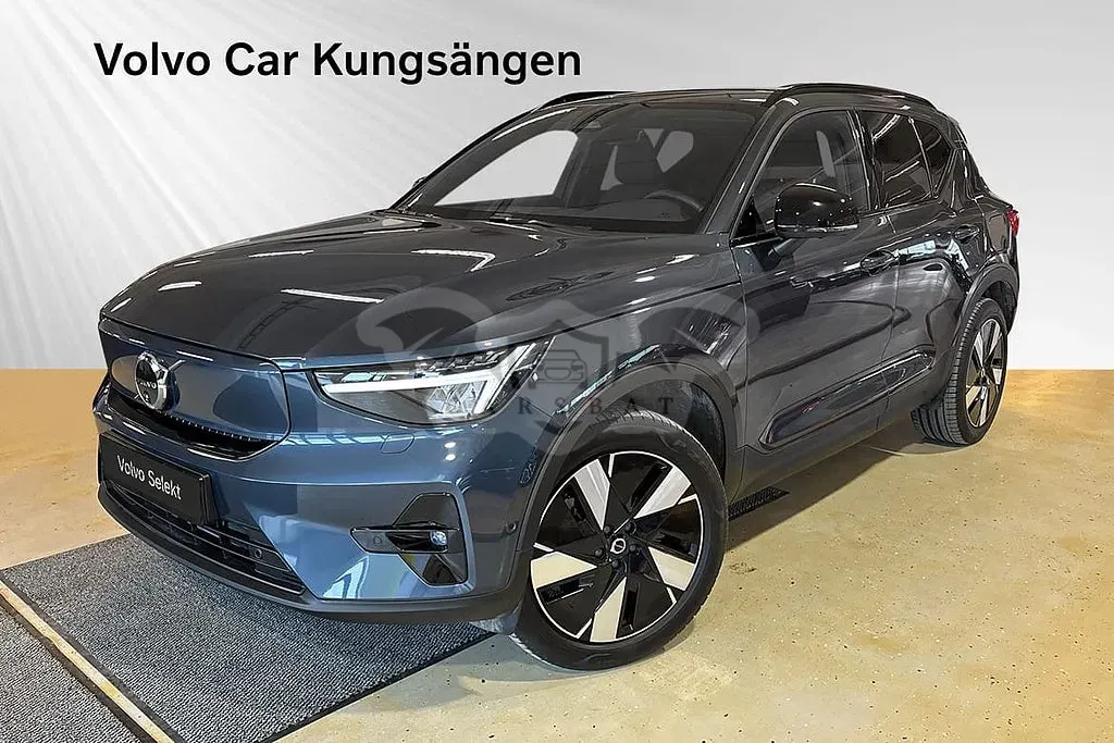 Volvo EX40 2026