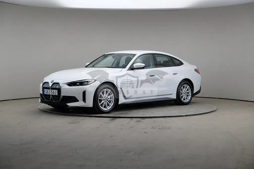 BMW i4 2024