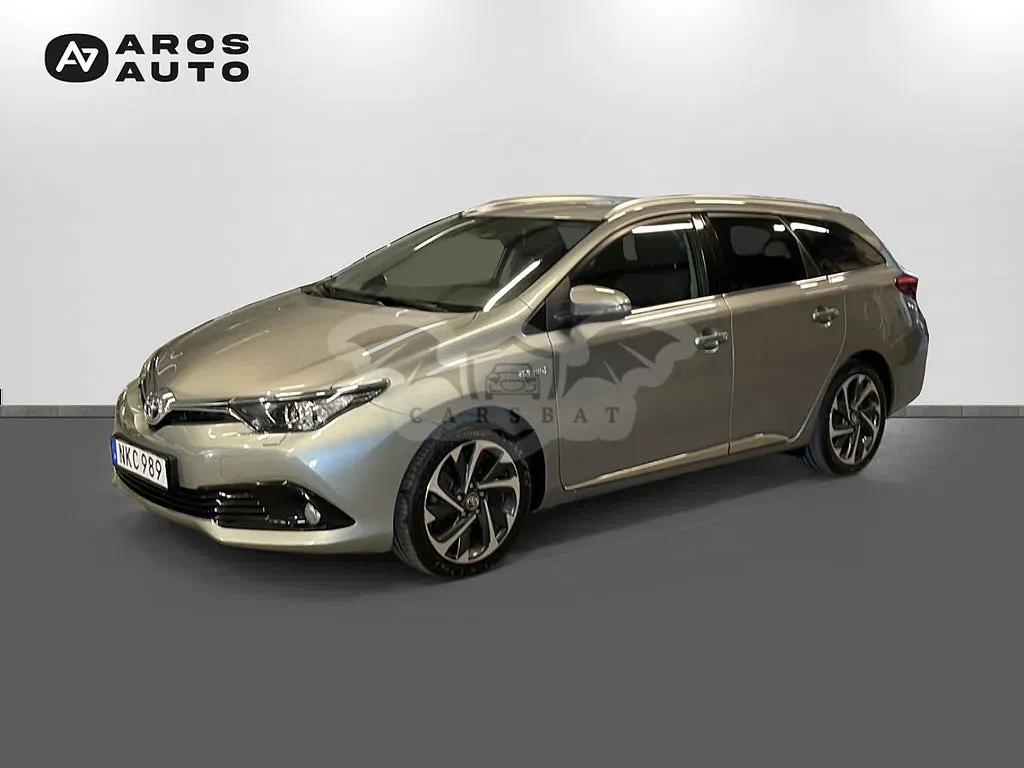 Toyota Auris 2015
