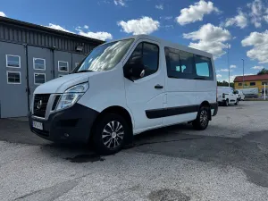 Nissan NV400 2016