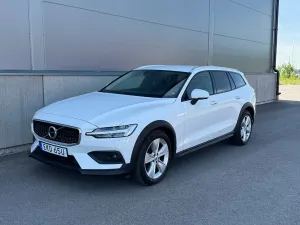 Volvo V60 2020