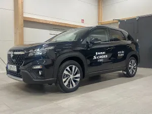 Suzuki S-Cross 2025