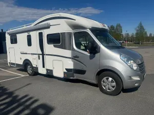 Adria matrix supreme m 687 sl alde leverans i hela sverige 2012