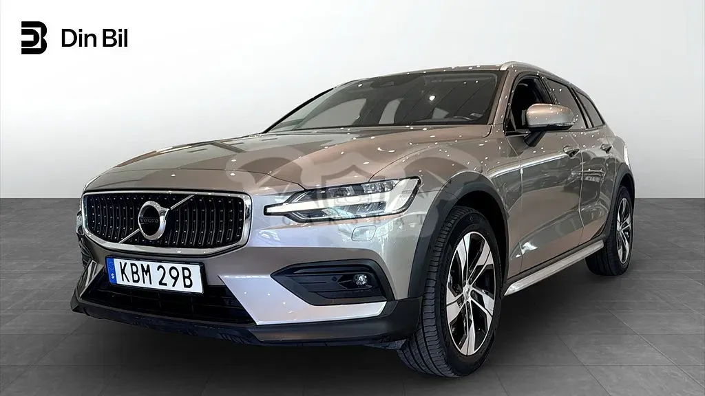 Volvo V60 2022