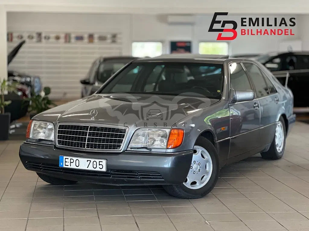 Mercedes-Benz 300 1992