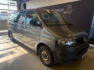 Volkswagen Caravelle 2015