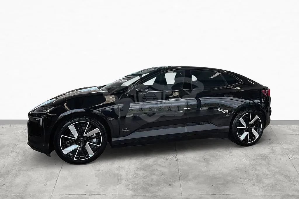 Polestar 4 2025