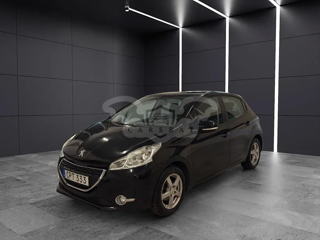 Peugeot 208 2015