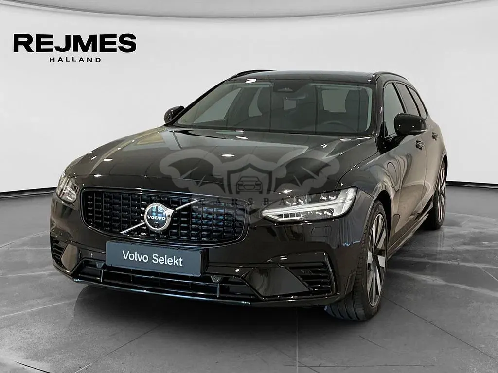 Volvo V90 2025