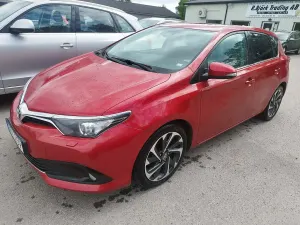 Toyota Auris 2015