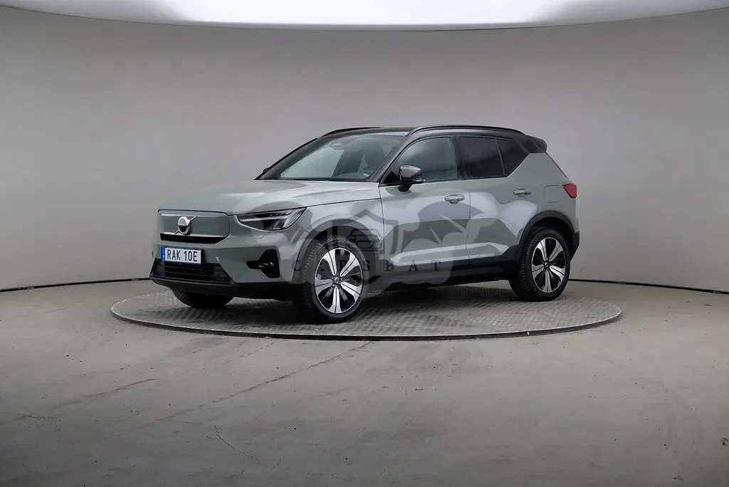 Volvo XC40 2023