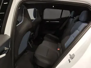 Volvo EX30 2025