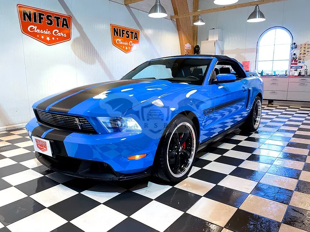 Ford Mustang 2011