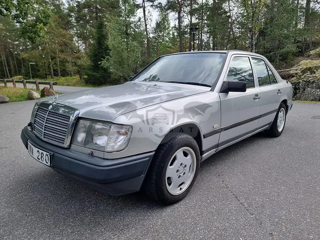 Mercedes-Benz 300 1989
