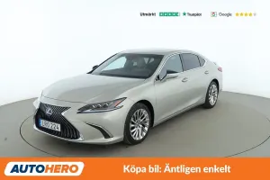 Lexus ES 2021