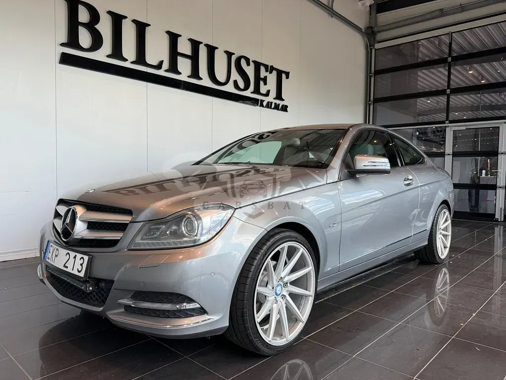 Mercedes-Benz C 2012