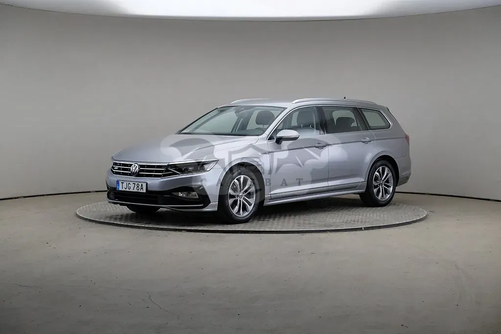 Volkswagen Passat 2022