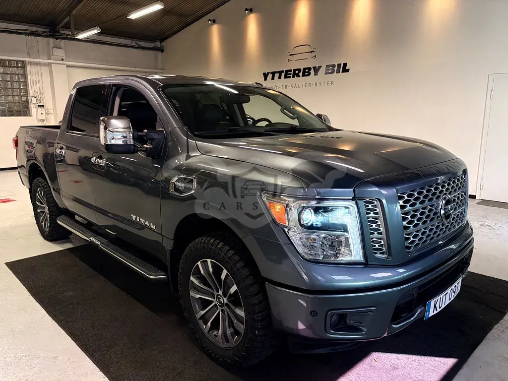 Nissan Titan 2017