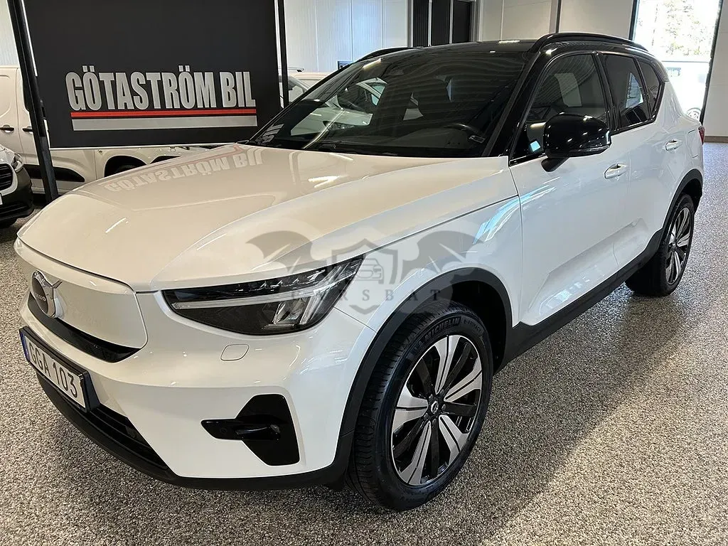 Volvo XC40 2023