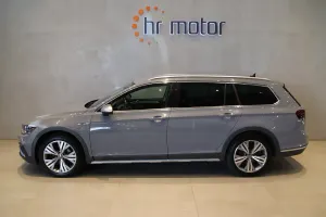 Volkswagen Passat 2023
