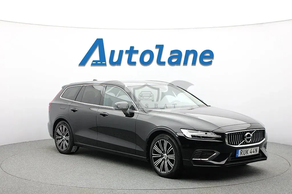 Volvo V60 2022