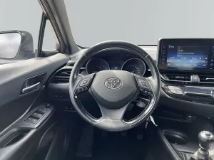 Toyota C-HR 2019