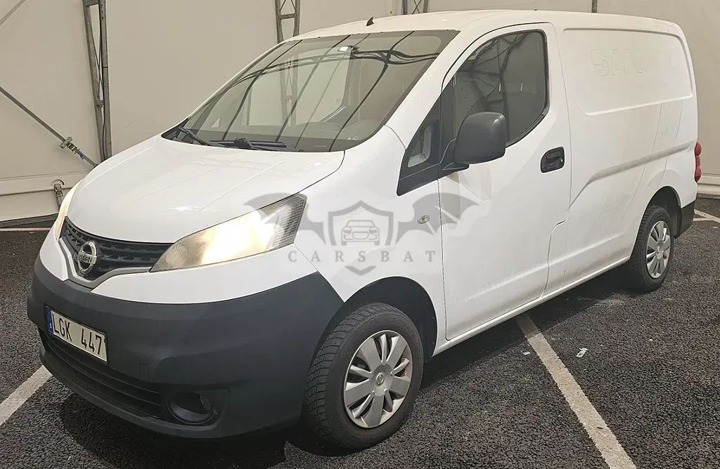 Nissan NV200 2011