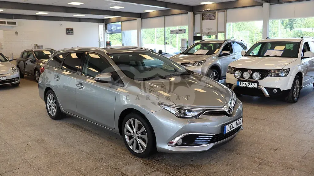 Toyota Auris 2016