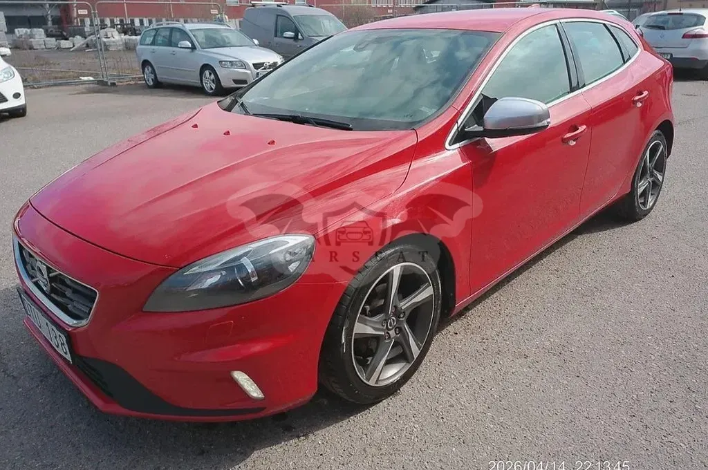 Volvo V40 2014
