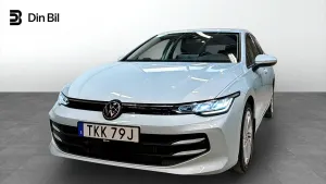 Volkswagen Golf 2025