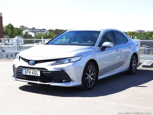 Toyota Camry 2021
