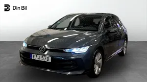 Volkswagen Golf 2025