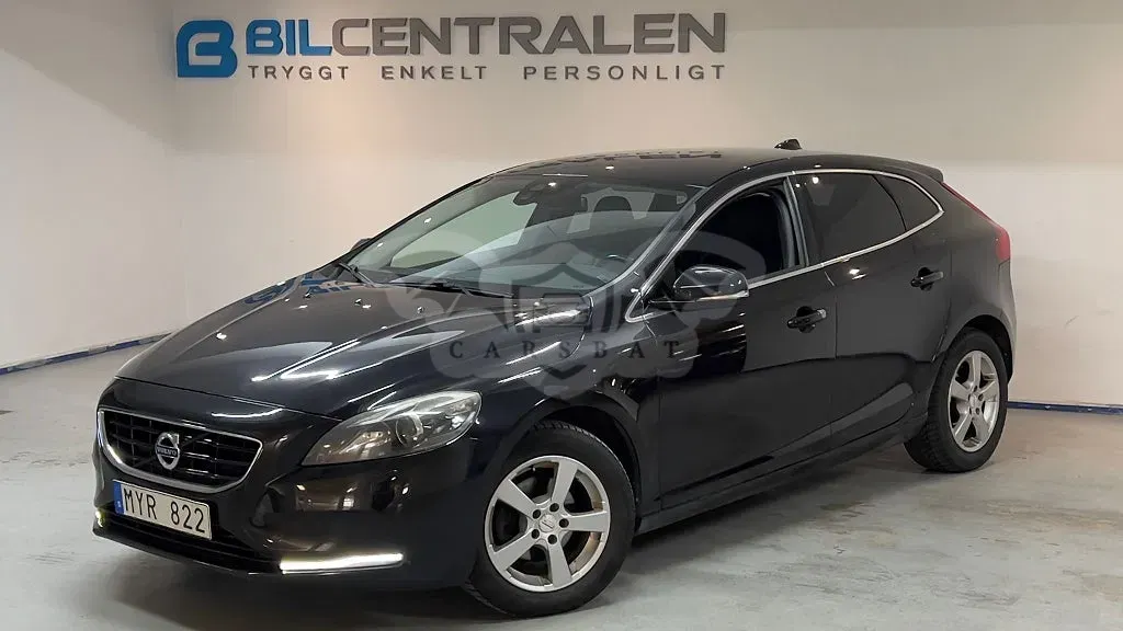 Volvo V40 2013