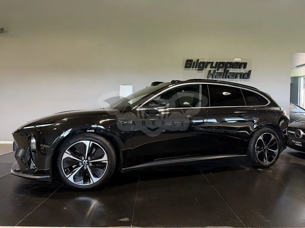 NIO ET5 2023