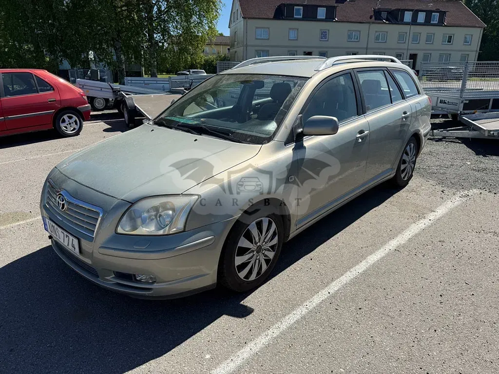 Toyota Avensis 2003