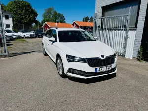 Skoda Superb 2022