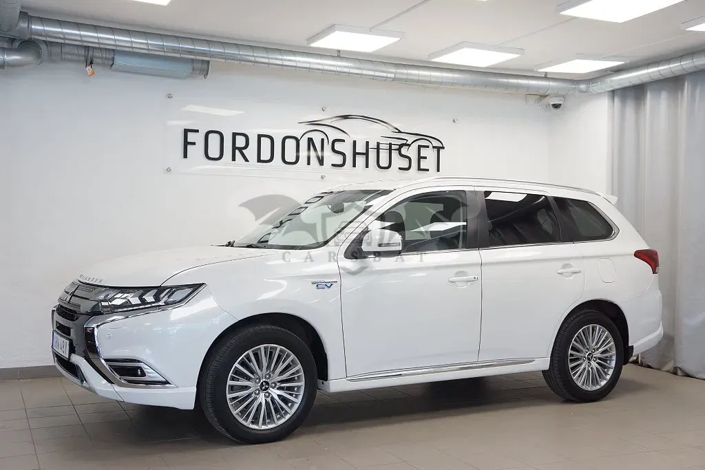 Mitsubishi Outlander 2020