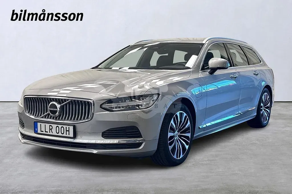 Volvo V90 2023