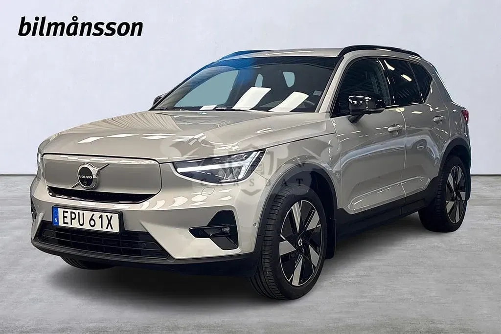 Volvo EX40 2025