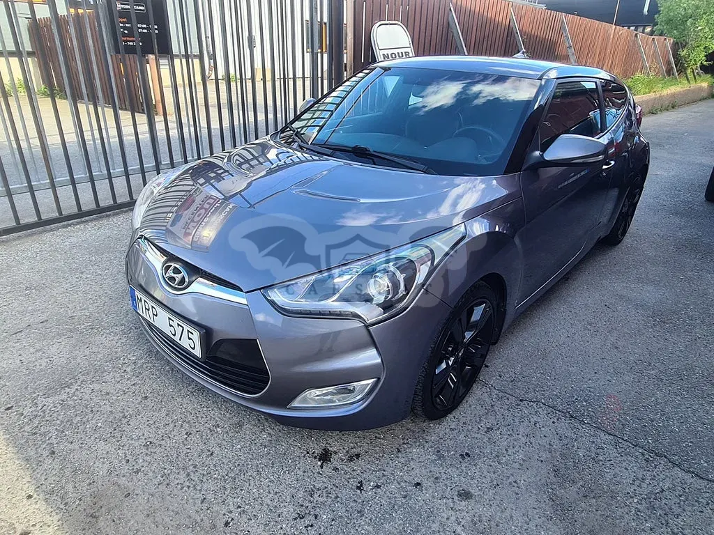 Hyundai Veloster 2012