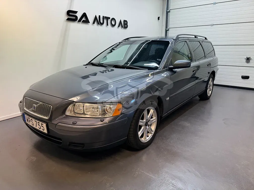 Volvo V70 2005