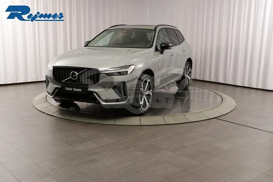 Volvo XC60 2025